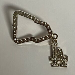 New Era LA Dodgers Logo Frame Hat Pin Bag Los Angeles Pins Hats Sports